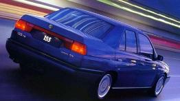 Alfa Romeo 155 - ostatnia kanciasta Alfa