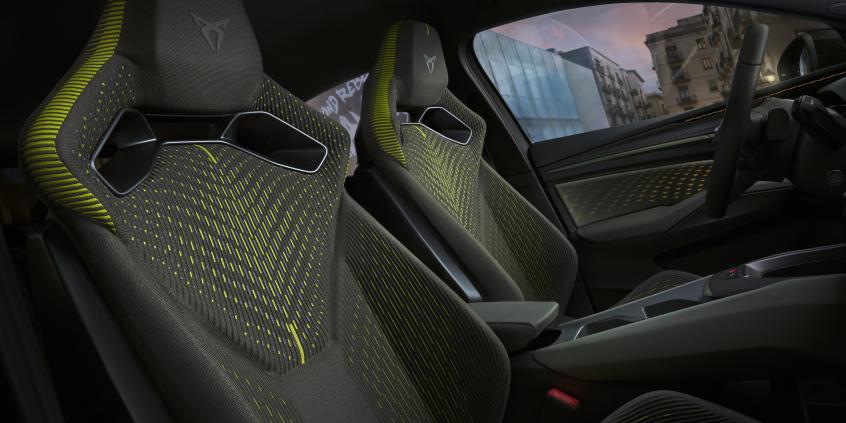 Cupra Raval debiutuje na rynku. Tak taniego i mocnego elektryka jeszcze nie widzieliśmy