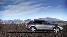 Infiniti FX - prawy bok