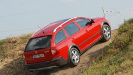 Skoda Octavia II Scout Facelifting - testowanie auta