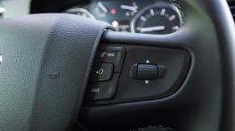 Rodzinny samochód dla VIP-ów – Peugeot Traveller Business VIP Long