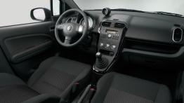 Suzuki Splash Facelifting - pełny panel przedni