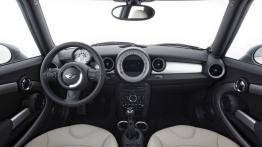 Mini Cooper II D Facelifting - pełny panel przedni