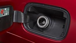 Jeep Grand Cherokee IV Facelifting - wlew paliwa