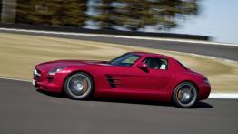 Mercedes SLS AMG - lewy bok