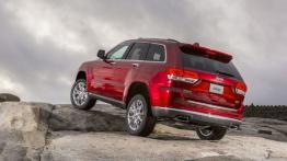 Jeep Grand Cherokee IV Facelifting - widok z tyłu