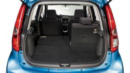 Suzuki Splash Facelifting - tylna kanapa złożona, widok z bagażnika