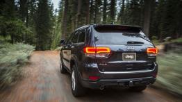 Jeep Grand Cherokee IV Facelifting - widok z tyłu