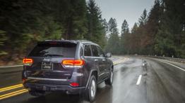 Jeep Grand Cherokee IV Facelifting - widok z tyłu