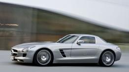 Mercedes SLS AMG - lewy bok