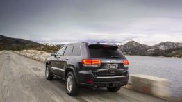 Jeep Grand Cherokee IV Facelifting - widok z tyłu
