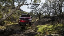 Jeep Grand Cherokee IV Facelifting - widok z przodu