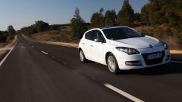 Renault Megane III Hatchback Facelifting - widok z przodu