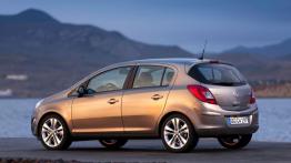 Opel Corsa D Hatchback 5d Facelifting - lewy bok