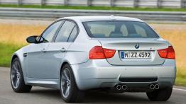 BMW M3 E90 Facelifting - widok z tyłu