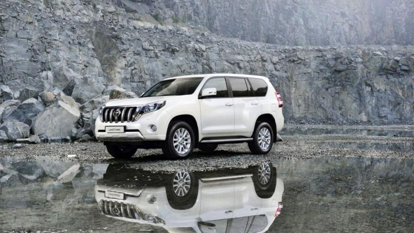 Toyota Land Cruiser VI MPV Faceliting