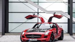 Mercedes SLS AMG