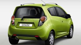 Przegląd rynku nowych samochodów: tanie auta z LPG