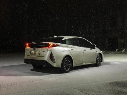 #Toyota #Prius #phv #plugin #hybrid #winter #snow #zima #śnieg