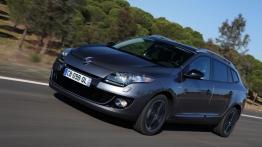 Renault Megane III Grandtour Facelifting - widok z przodu