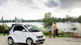 Smart Fortwo II Cabrio Facelifting - widok z przodu