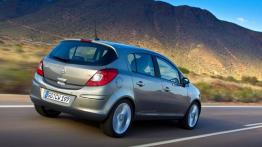 Opel Corsa D Hatchback 5d Facelifting - widok z tyłu
