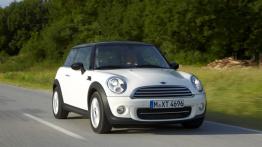 Mini Cooper II D Facelifting - widok z przodu