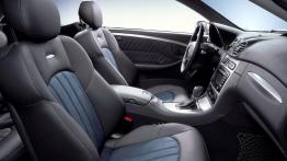 Mercedes CLK 55 AMG - widok ogólny wnętrza z przodu