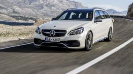 Mercedes E 63 AMG (W212) kombi Facelifting - widok z przodu