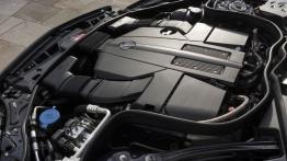 Mercedes E 400 (W212) kombi Facelifting - silnik