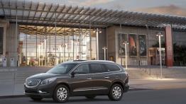Buick Enclave Facelifting - lewy bok