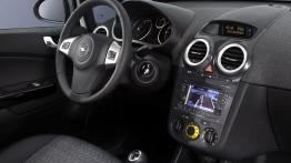 Opel Corsa po liftingu - kokpit