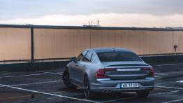 Volvo S90 D4 Polestar – fabryczny chip tuning?