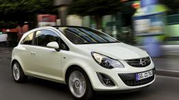 Opel Corsa po liftingu - widok z przodu