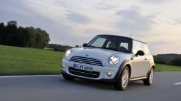 Mini Cooper II D Facelifting - widok z przodu