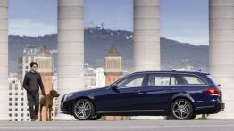 Mercedes E 400 (W212) kombi Facelifting - lewy bok