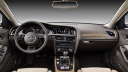 Audi A4 Facelifting - pełny panel przedni
