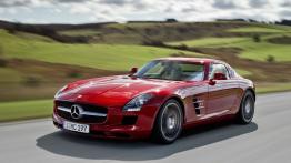 Mercedes SLS AMG - widok z przodu