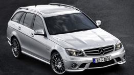 Mercedes Klasa C Kombi 63AMG - widok z przodu