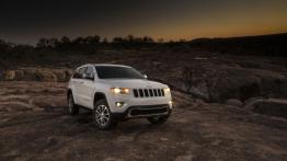 Jeep Grand Cherokee IV Facelifting - widok z przodu