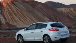 Renault Megane III Hatchback Facelifting - widok z tyłu