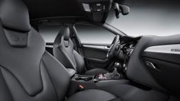 Audi S4 Avant Facelifting - widok ogólny wnętrza z przodu