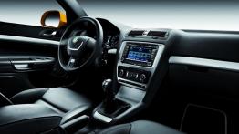 Skoda Octavia II RS Kombi Facelifting - pełny panel przedni