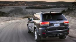 Jeep Grand Cherokee IV Facelifting - widok z tyłu