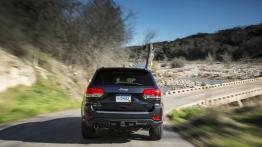 Jeep Grand Cherokee IV Facelifting - widok z tyłu