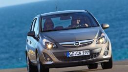 Opel Corsa D Hatchback 5d Facelifting - widok z przodu