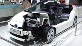 Toyota Prius III - 2 l benzyny na 100 km?