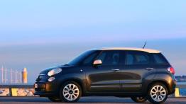 Fiat 500L 1.6 MultiJet 105 KM - lewy bok