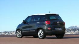 Fiat 500L 1.6 MultiJet 105 KM - widok z tyłu