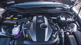 Lexus IS 200t - lifting, który zmienił wszystko